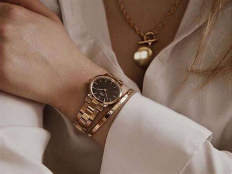 Watch Buying Guide: How to spot a fake luxury watch 